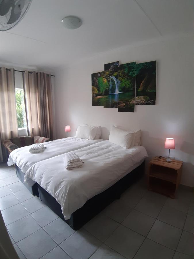 Wayside Lodge Waterval Boven Exterior photo