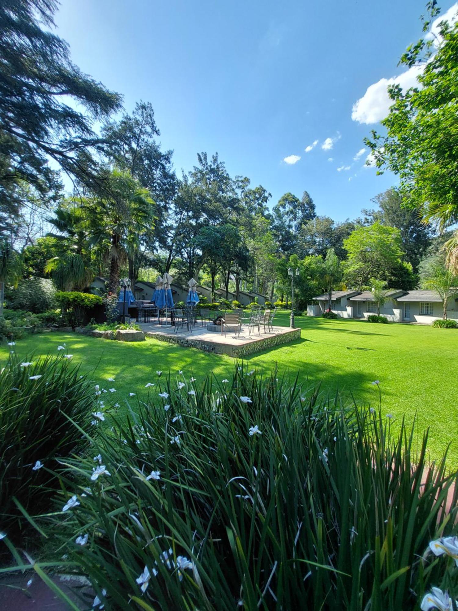 Wayside Lodge Waterval Boven Exterior photo
