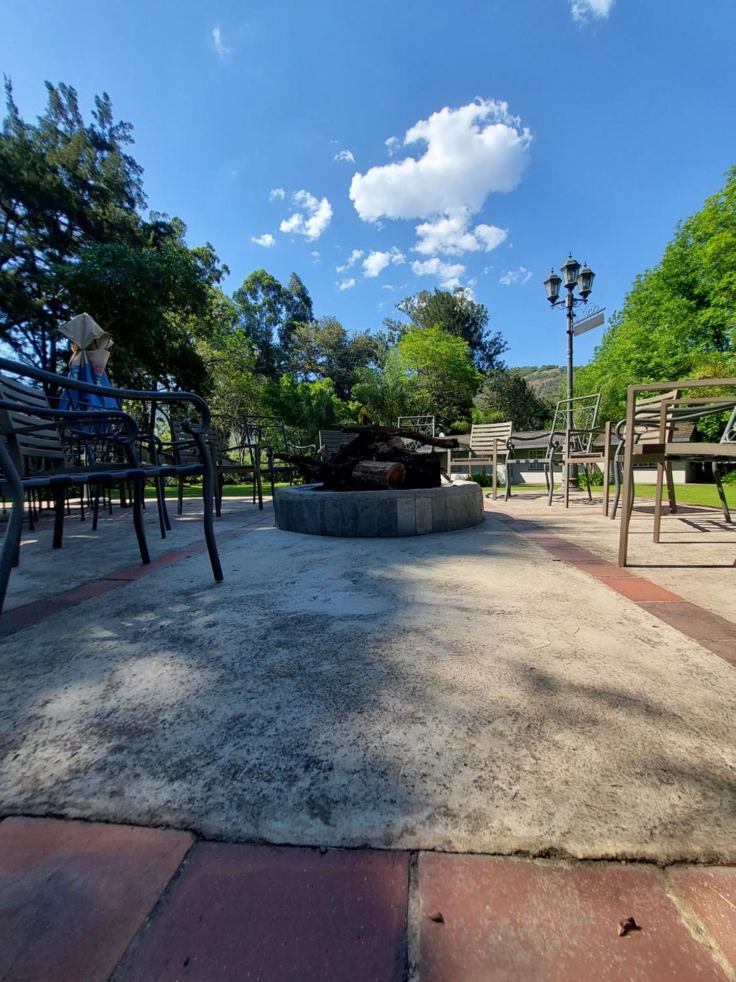 Wayside Lodge Waterval Boven Exterior photo